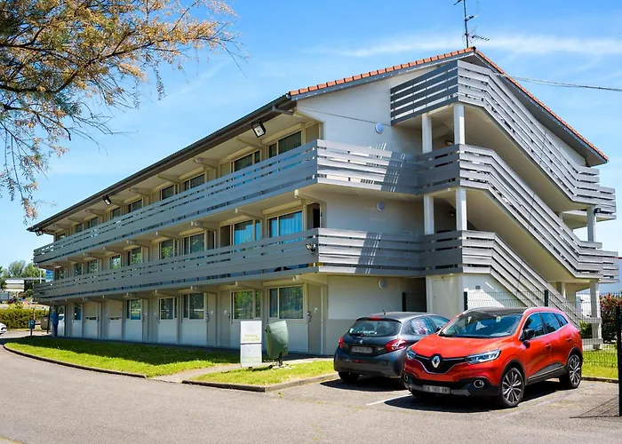 Campanile Toulouse Sesquieres Hotel